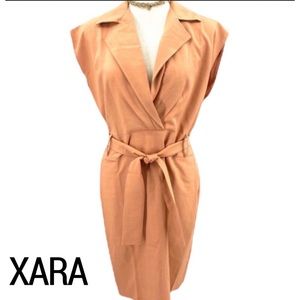 Xara Sleeveless tangerine dress size large